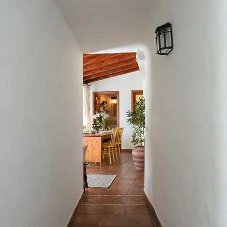 Sunset Views Terrace 2br Cave House - Parking Holiday home Santa Brigida (Gran Canaria)