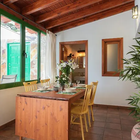Sunset Views Terrace 2br Cave House - Parking * Santa Brígida